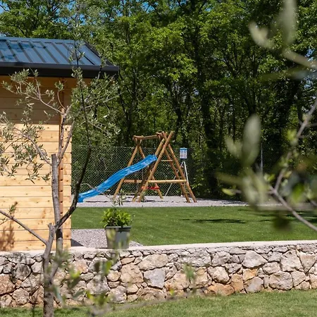 Villa Portum: Luxurious Woodland Retreat With Private Heated Pool