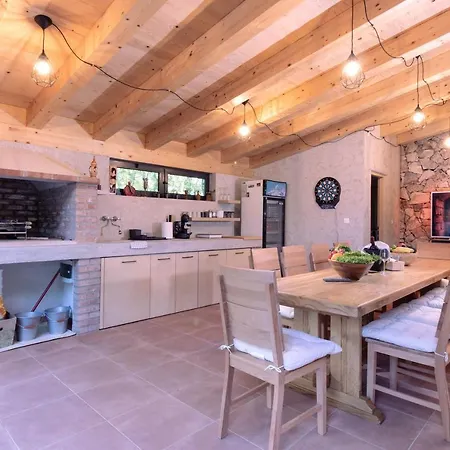 Portum: Luxurious Woodland Retreat With Private Heated Pool