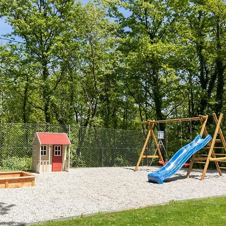Portum: Luxurious Woodland Retreat With Private Heated Pool * Veligolji