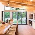 Portum - Heated Pool, Jacuzzi, Sauna, Playground - Family Only Villa Veligolji